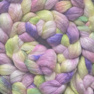 Hand-Dyed Roving - Lavender Fields Forever