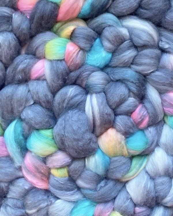 Hand-Dyed Roving - Rainbows in the Mist