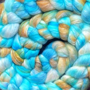 Hand-Dyed Roving - Robin's Egg